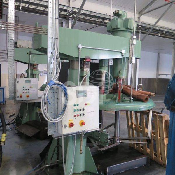 image of a vibromac hydromix disperser mixer