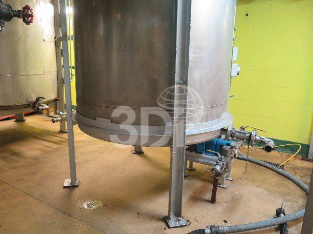 image of base of a 5000 litre stainless steel holding vessel 2466