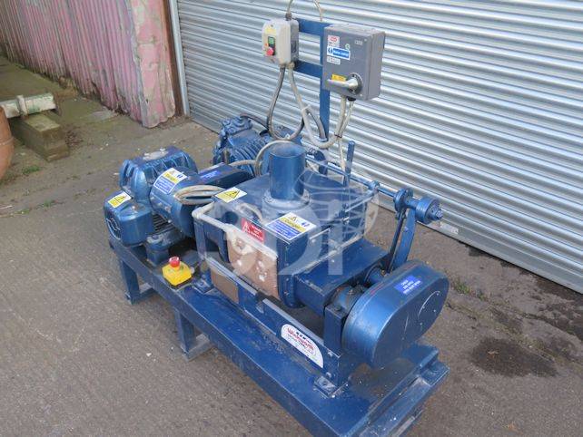 near side image of a winkworth z-blade mixer 11z hd jkt