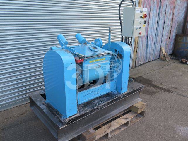 side image of a winkworth z-blade mixer 14z hd jkt