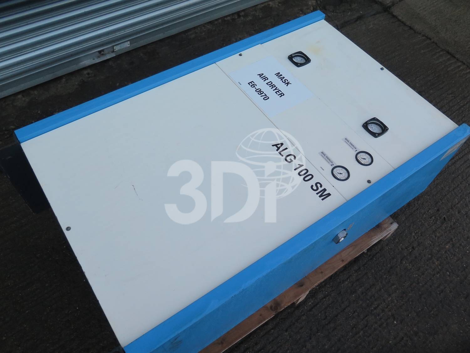 side image of a ultrafilter compressed air dryer alg100 sm