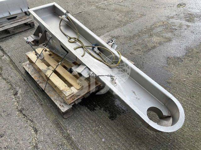 side image of syntron vibratory feeder 2765