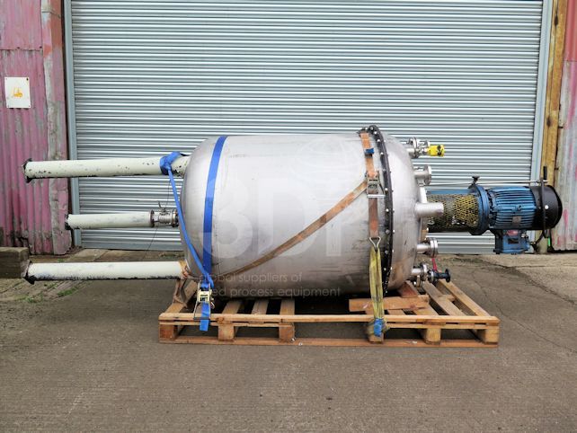 image of a 1000 litre high shear mixing vessel on its side
