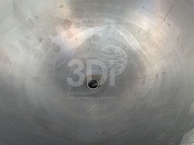 internal image of 1000 litre stainless steel jacketed hemispherical pan