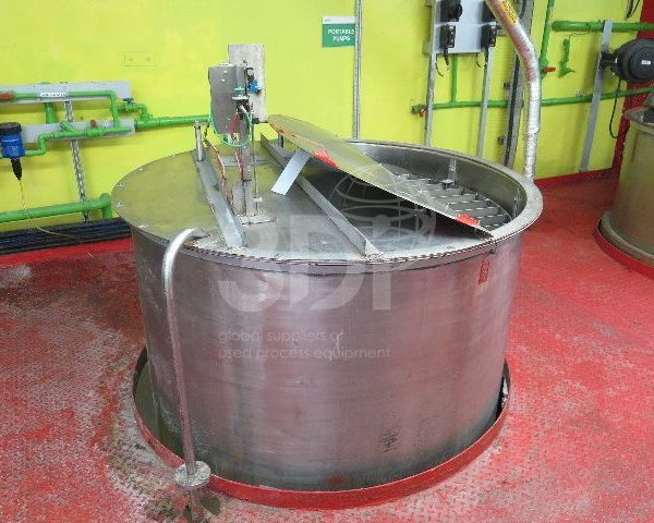 image of 5000 litre stainless holding vessel #2469