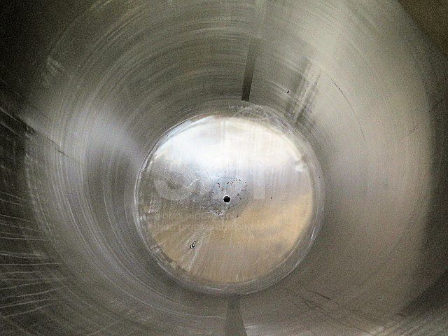 internal image of 5000 litre stainless storage tank #2471c