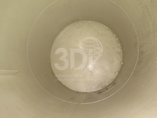 internal image of a 60000 litre grp dual laminate storage tank