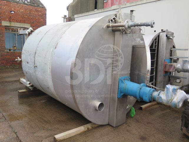 external image of a 7700 litre stainless mixing tank