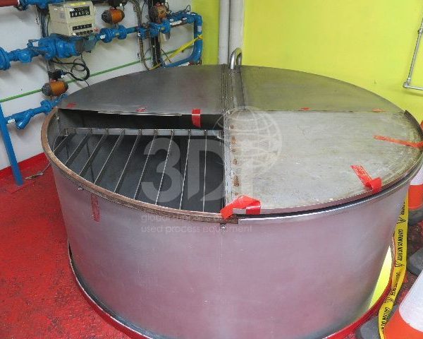 image of 8000 litre stainless storage tank #2462