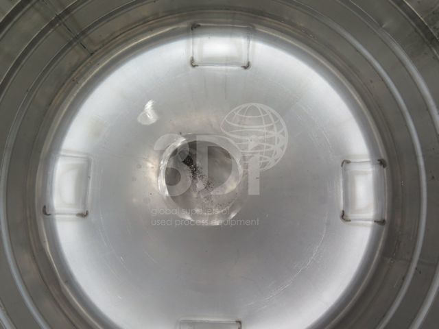 internal image of 800 litre stainless storage tank 2143d