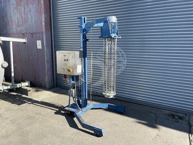 side image of silverson gx10 high shear batch mixer