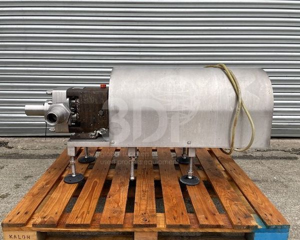main image of a apv cl/2/036/20 rotary lobe pump