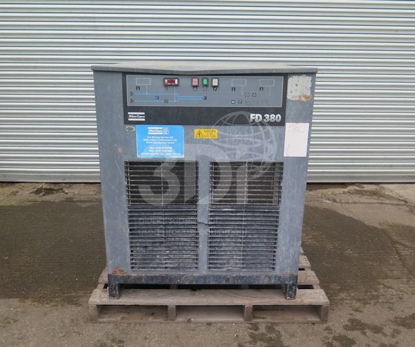 image of atlas copco refrigerant air dryer fd380 #2509a