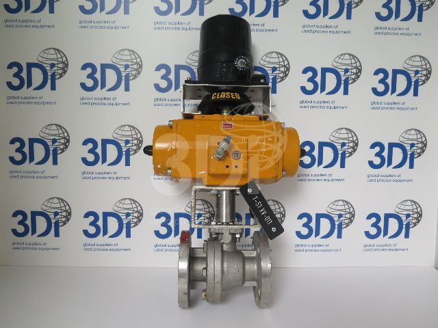 rear image of bac flanged ball valve type fb stock 1458b