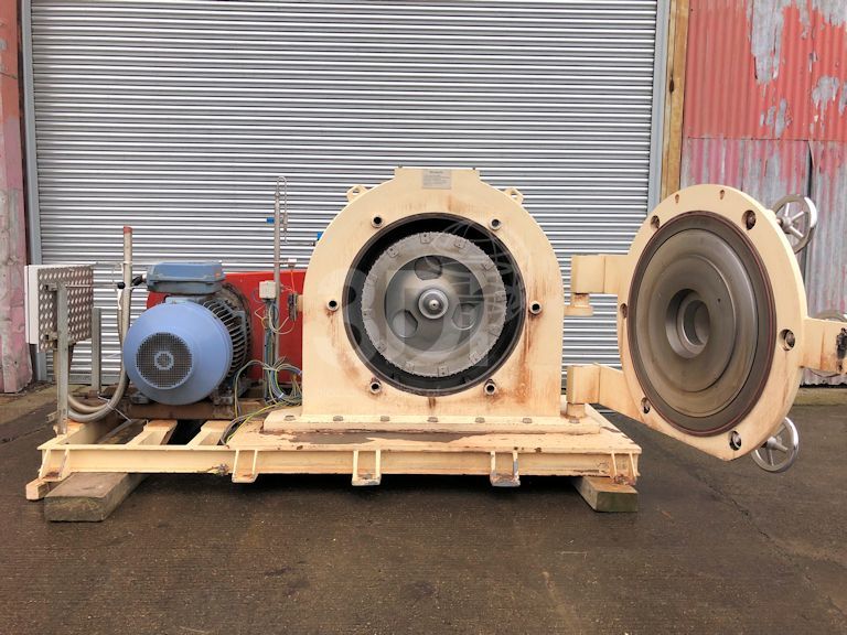 internal image of bauermeister universal mill type u43 #2410b