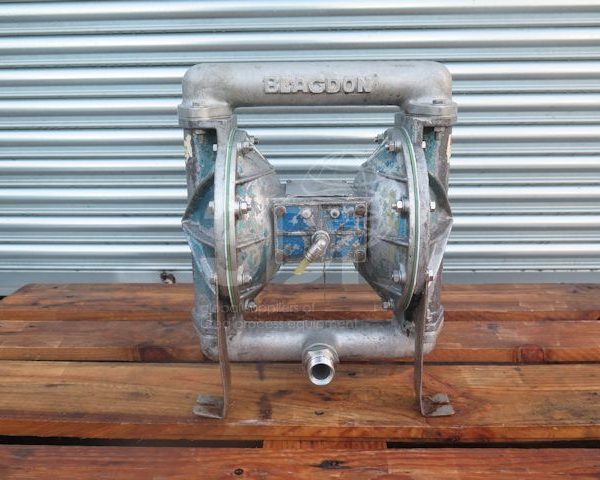 image of blagdon b25 1a metallic pump #2555a