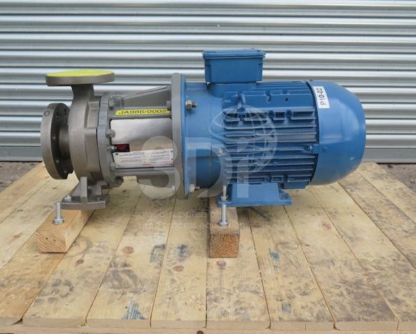 image of a flowserve mark 3 centrifugal pump ck65-40-160B-RV