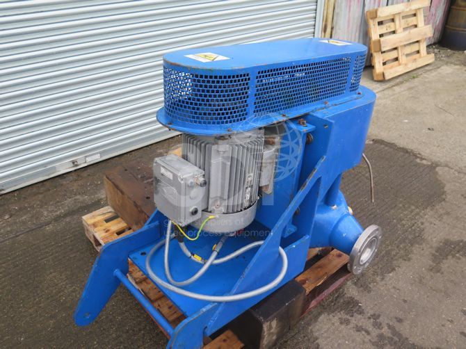 rear image of hosokawa rietz inline disintegrator r12 #2425e