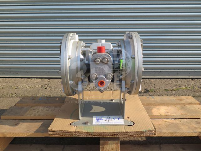 image of a sandpiper st1-a aodd pump type dng-4-ss