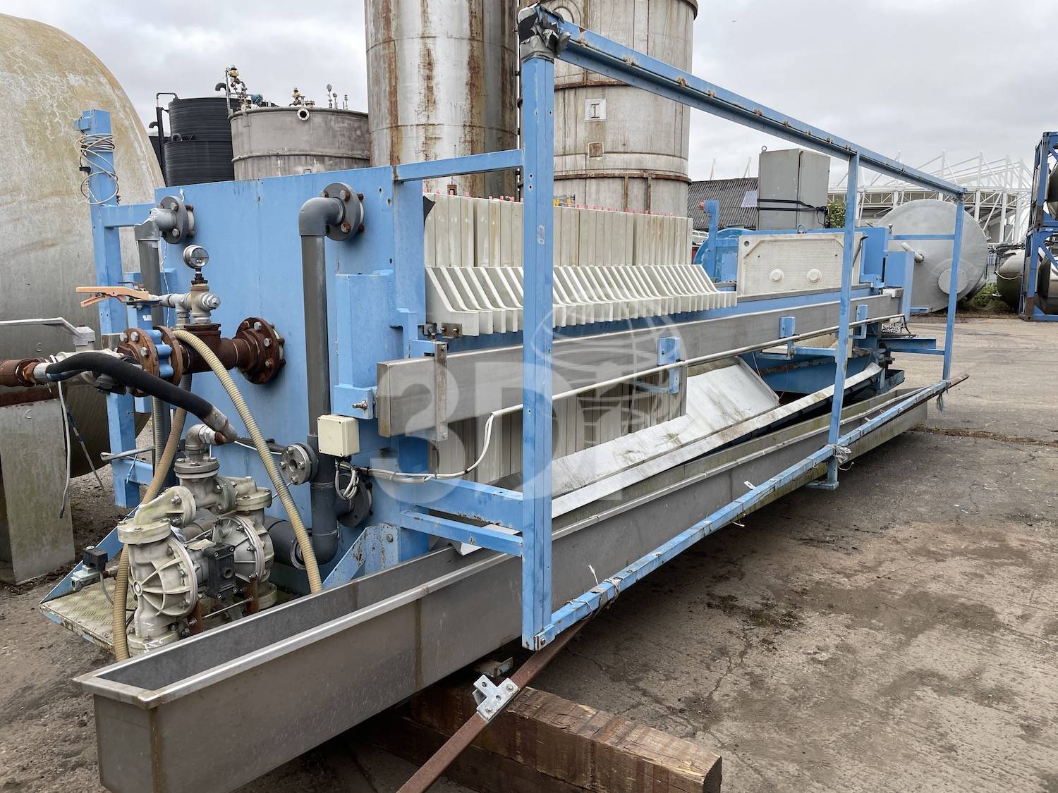 rear image of filox automatic chamber filter press