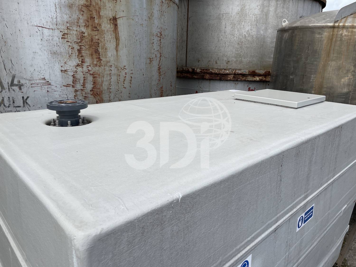 image of the top of a 6000 litre grp storage tank