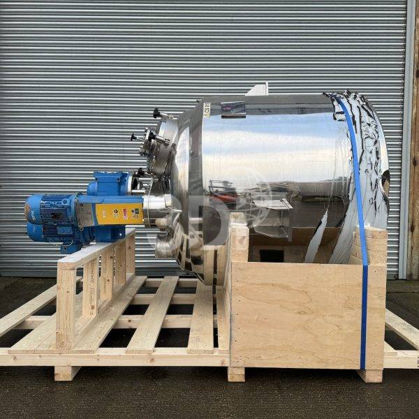photo of a 1820 litre stainless steel jacketed process vessel stock #2870
