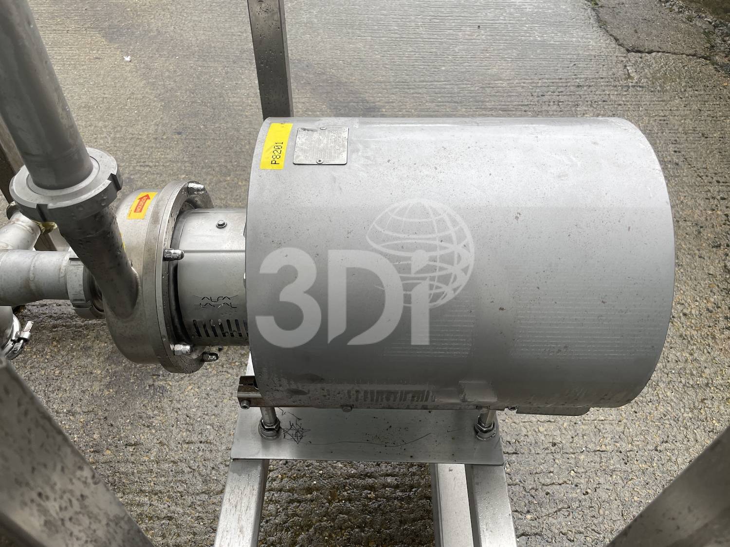 image of a pump for a 800 litre stainless steel cip