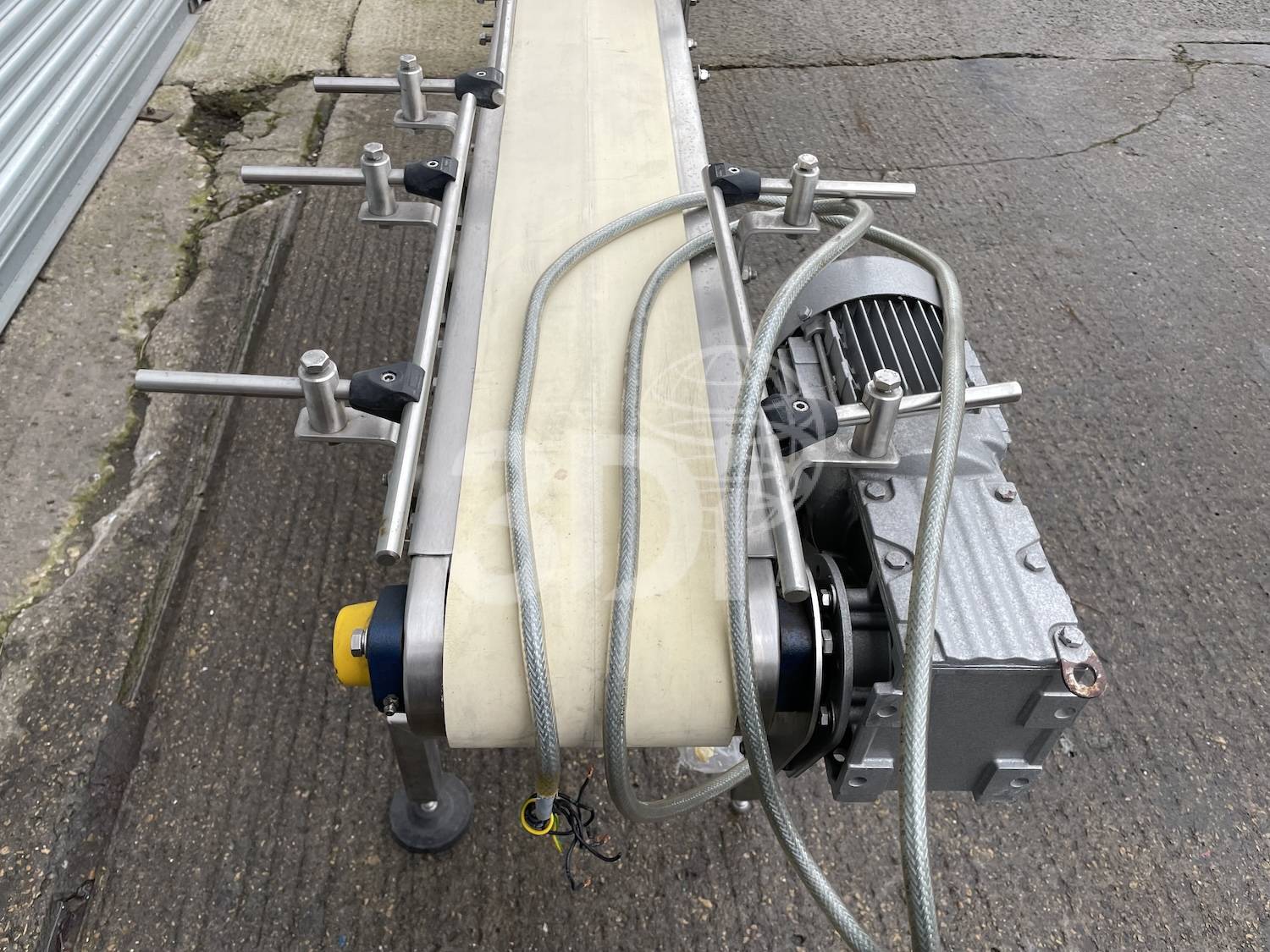 image of the belt of a Cotswold flat belt conveyor stock 2883