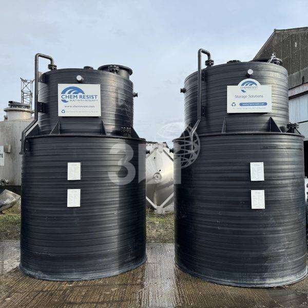 image of two 10000 litre chem resist bunded storage tanks
