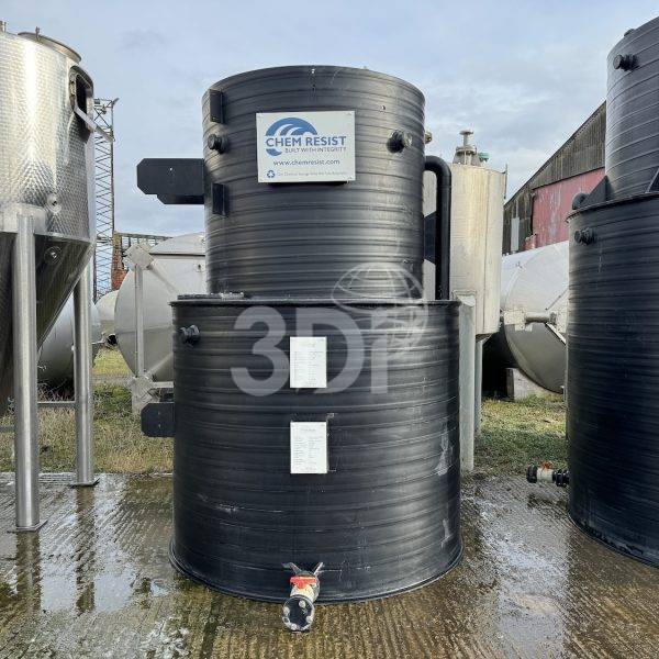 image of a used 5000 litre chem resist bunded storage tank