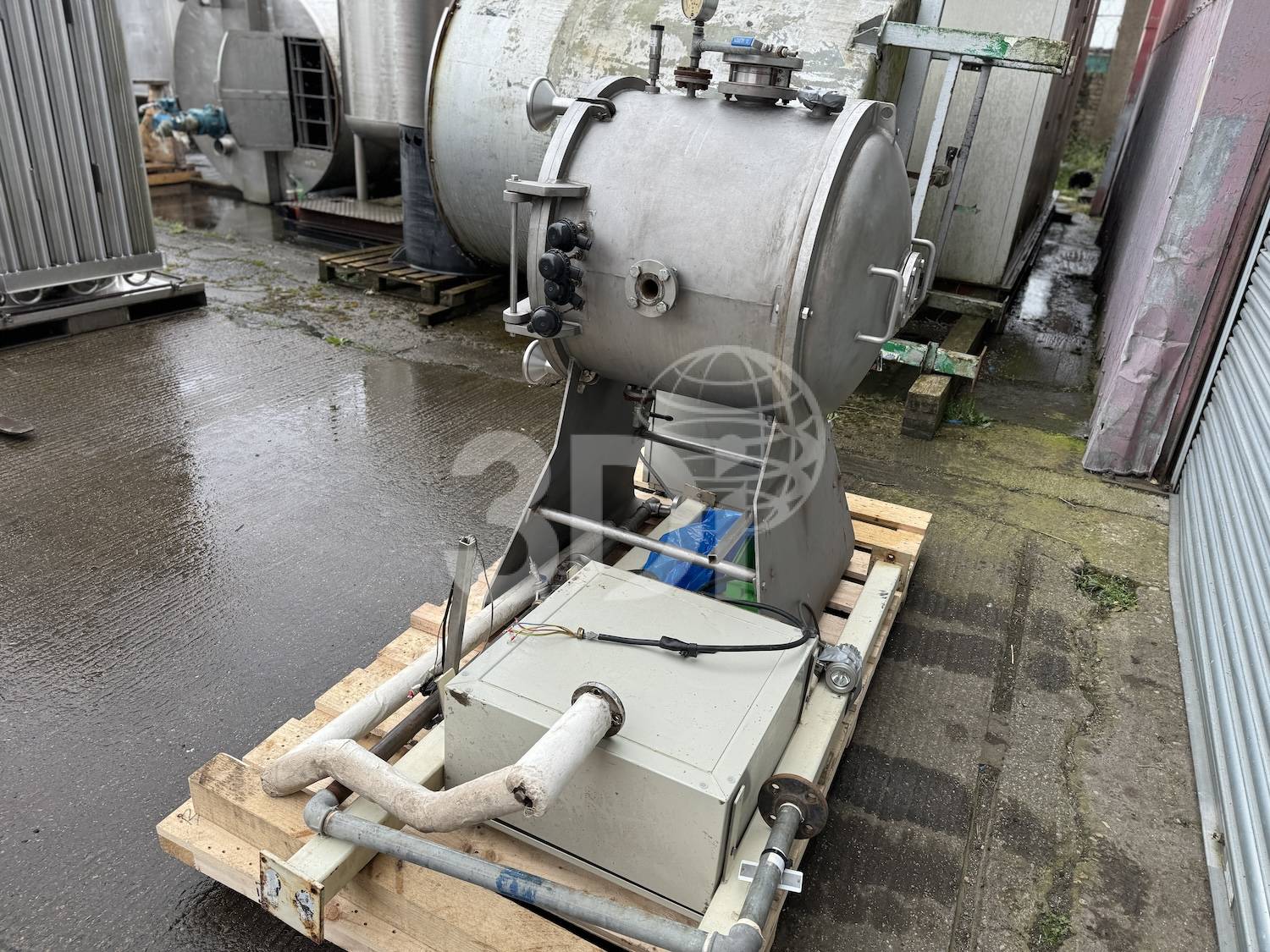 near side image of mitchell vacuum shelf dryer