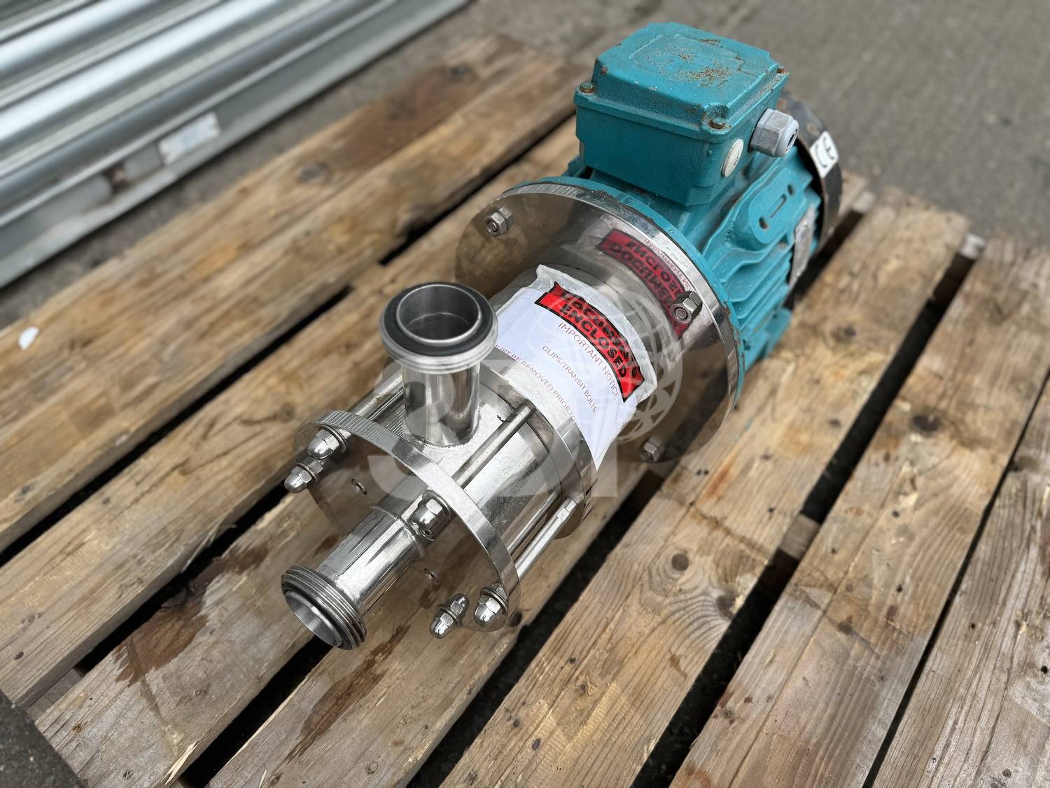 top image of a advanced engineering 2 inch inline high shear mixer 2916
