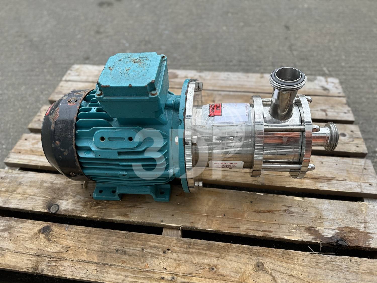 rear image of a advanced engineering 2 inch inline high shear mixer 2916