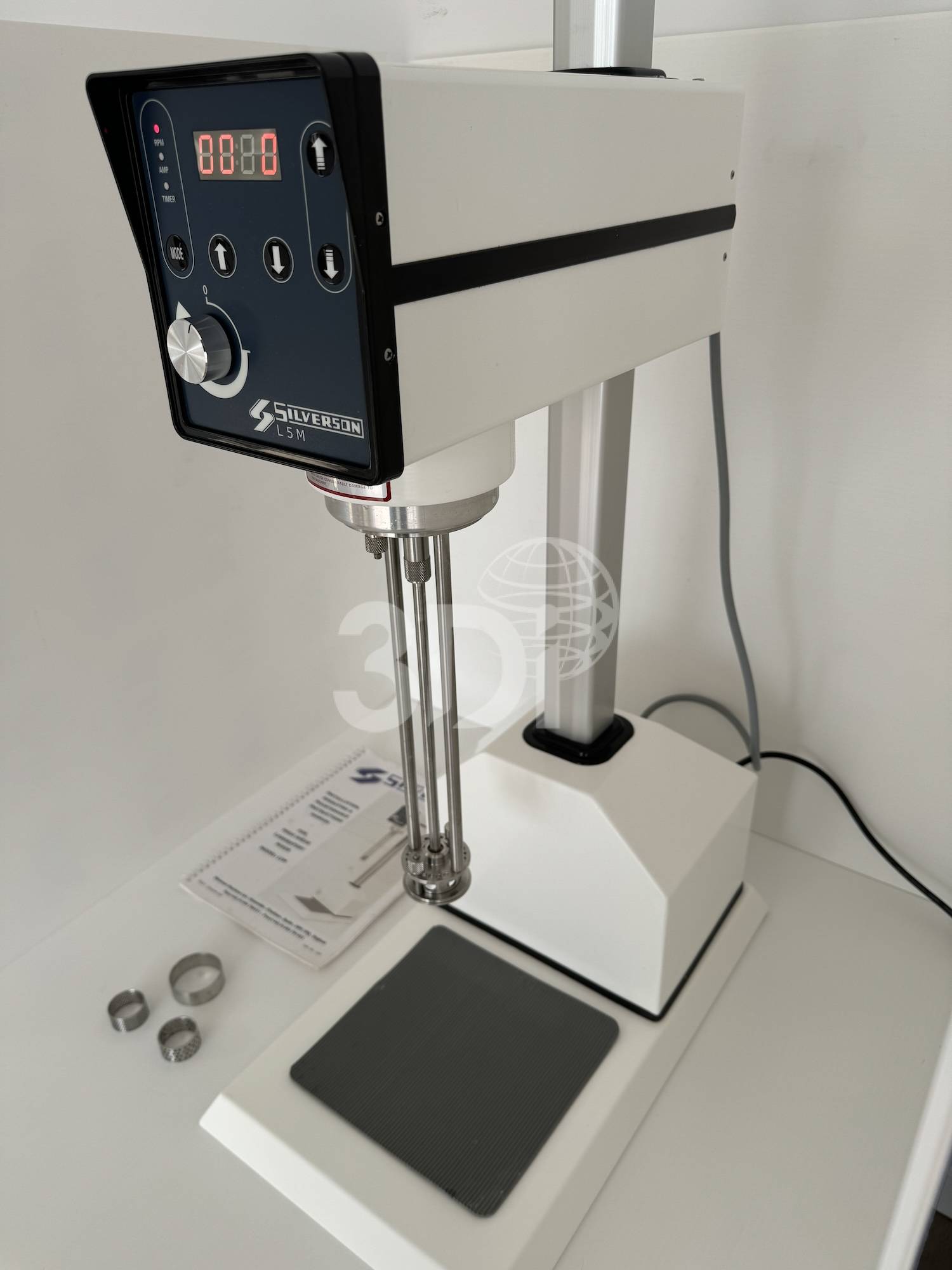 near side image of a silverson l5m high shear laboratory mixer