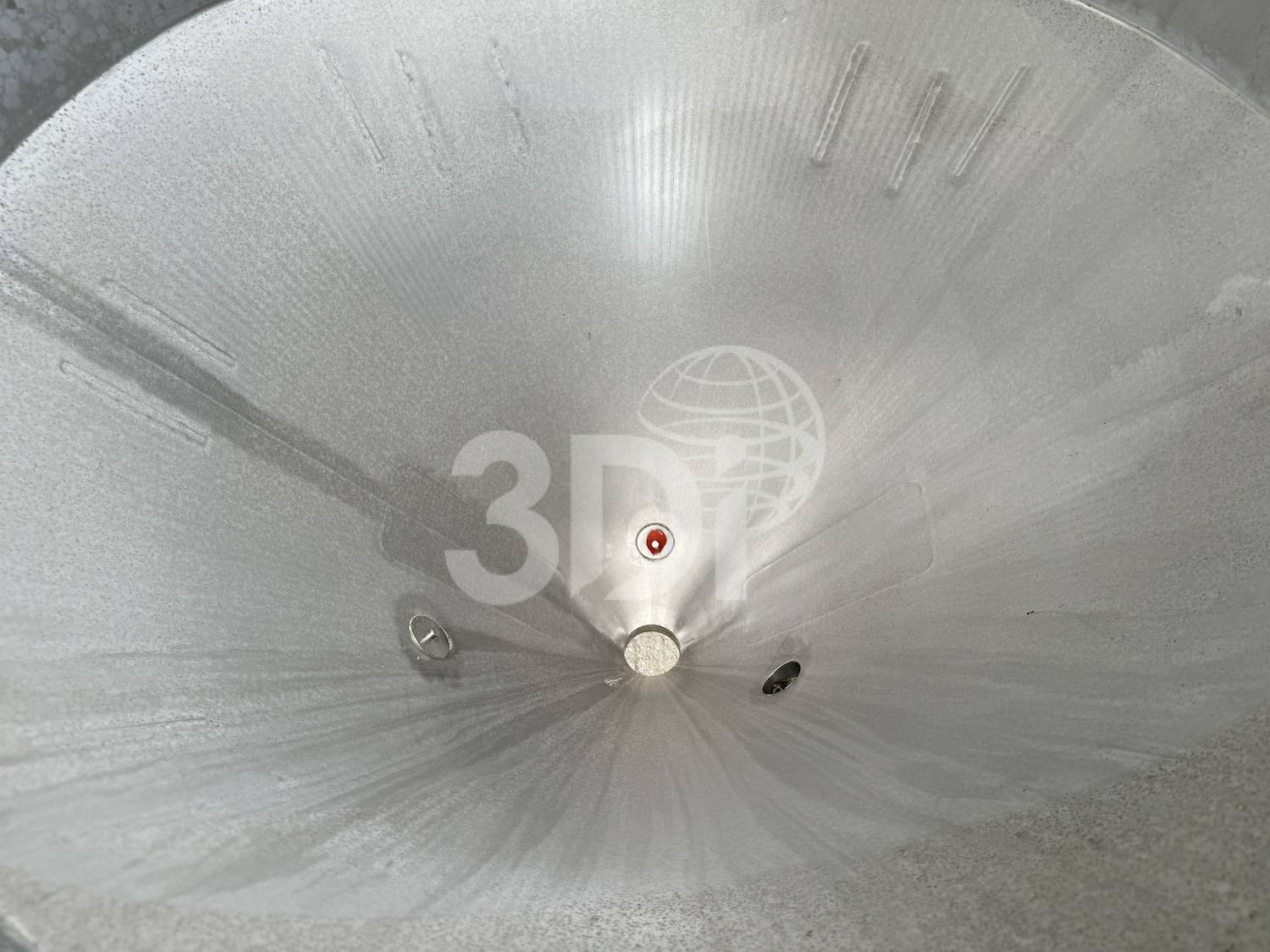 internal image of a 2 ton stainless steel hopper