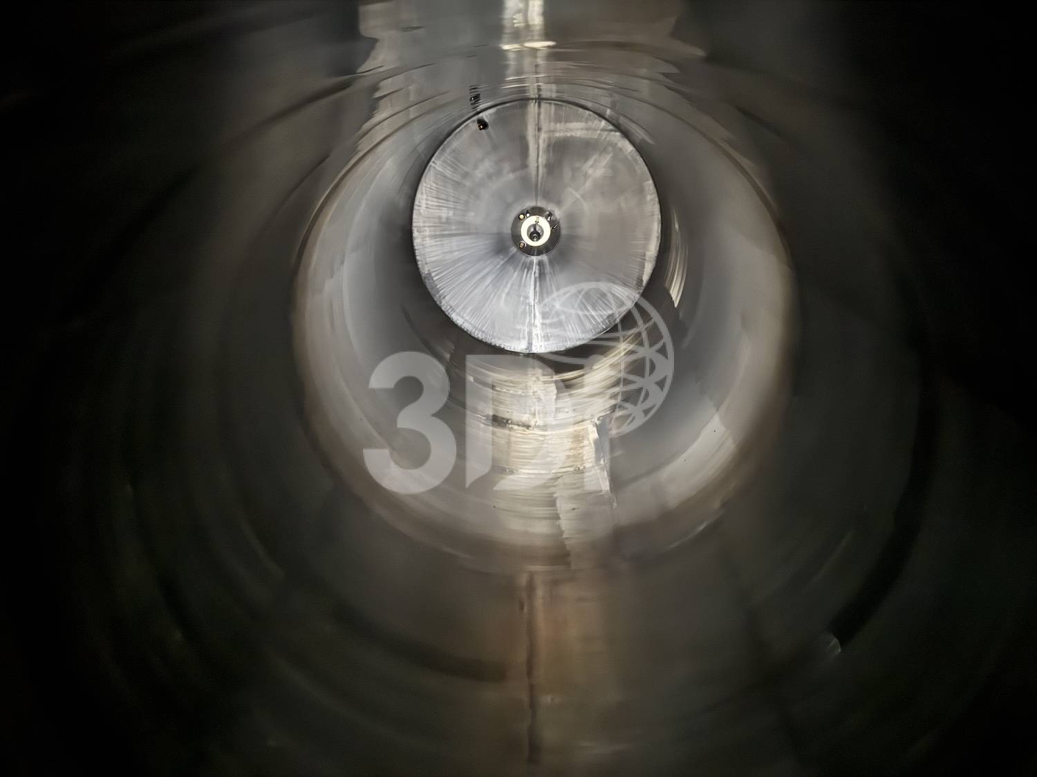 internal image of a 80000 litre stainless steel liquid storage silo