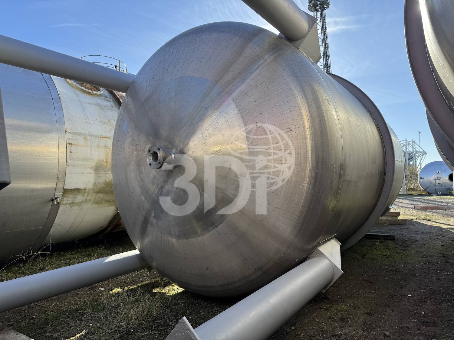 photo of the dish base of a 22900 litre stainless steel storage tank