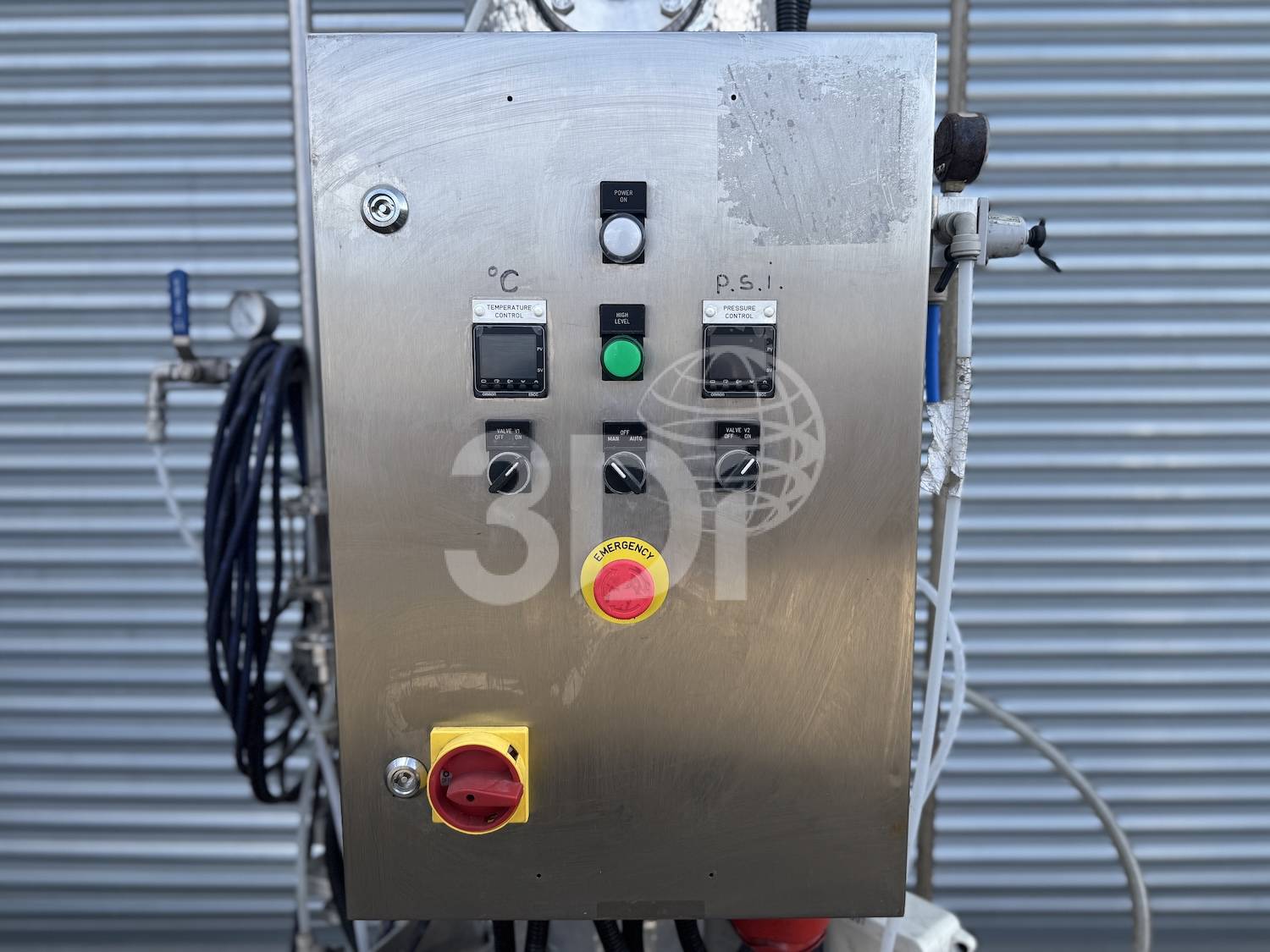 image of the control panel of a inline carbonator