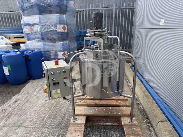 50-litre-jacketed-stainless-steel-mixing-tank-2 side image of a 50 litre jacketed stainless steel mixing tank